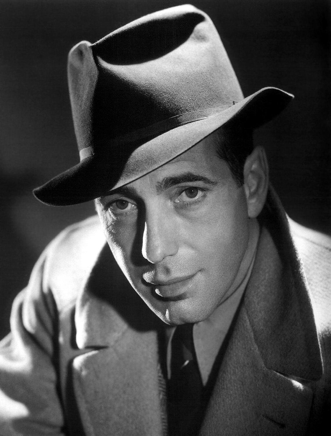 //www.citylightscinemas.com/wordpress/wp-content/uploads/2024/11/humphrey-bogart-young.jpg